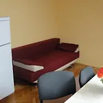 Apartament Lalic *