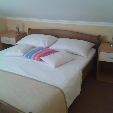 Apartment Lalic *